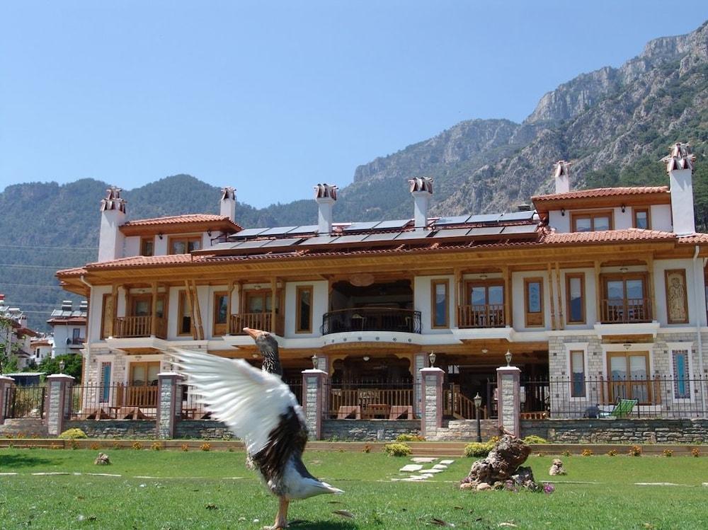 Kerme Ottoman Konak อัคยาคา ภายนอก รูปภาพ