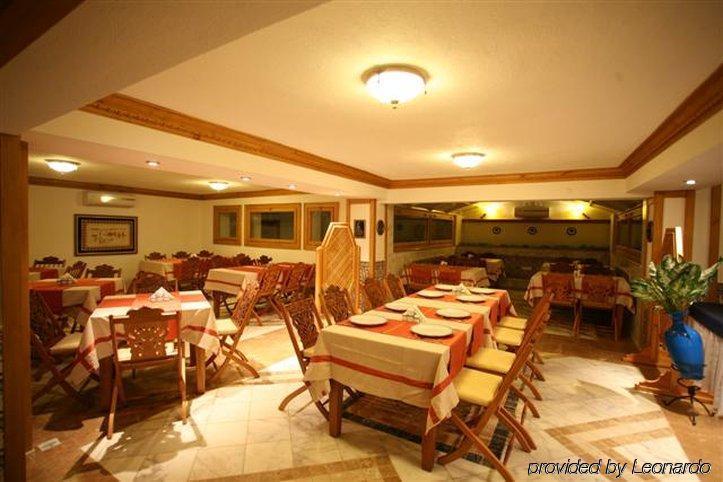 Kerme Ottoman Konak อัคยาคา ร้านอาหาร รูปภาพ