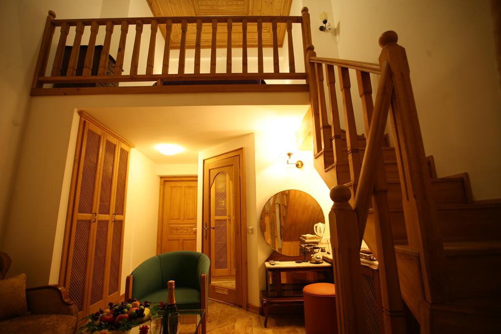 Kerme Ottoman Konak อัคยาคา ภายนอก รูปภาพ