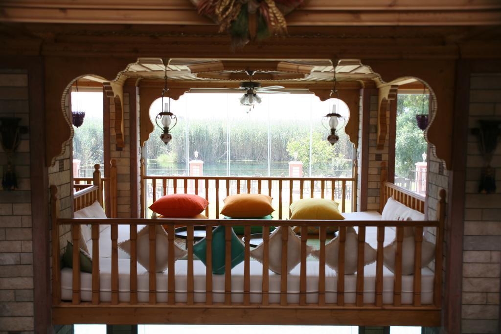 Kerme Ottoman Konak อัคยาคา ภายนอก รูปภาพ